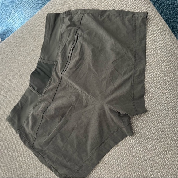 Athleta Shorts - Picture 4 of 6